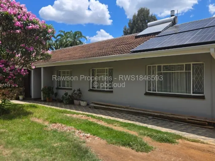 3 Bedroom House for Sale in Vainona, Harare