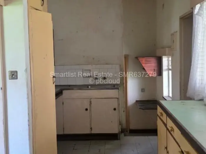 4 Bedroom House for Sale in Avenues Mutare, Mutare