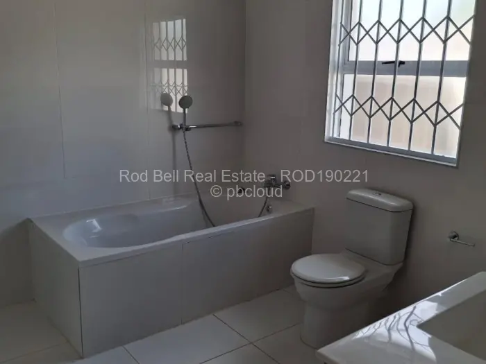 Townhouse/Cluster to Rent in Greendale, Harare