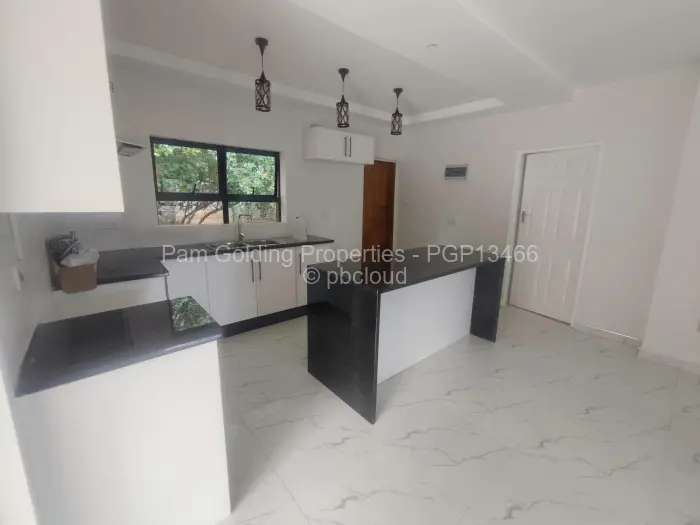 3 Bedroom Cottage/Garden Flat to Rent in Chisipite, Harare