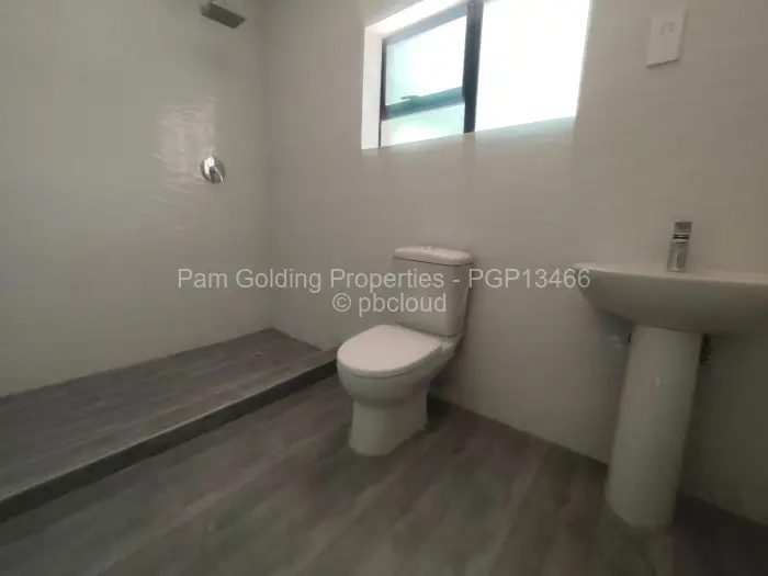 3 Bedroom Cottage/Garden Flat to Rent in Chisipite, Harare