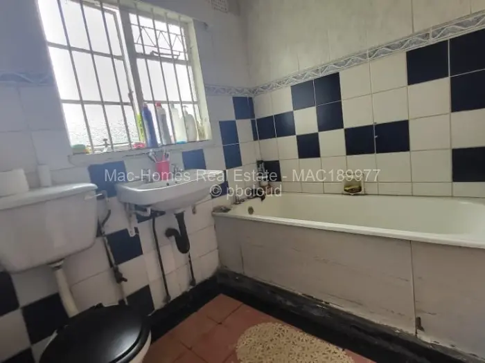 3 Bedroom House for Sale in Mabelreign, Harare