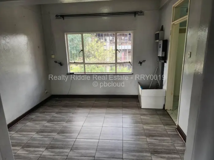 Flat/Apartment for Sale in Mabelreign, Harare