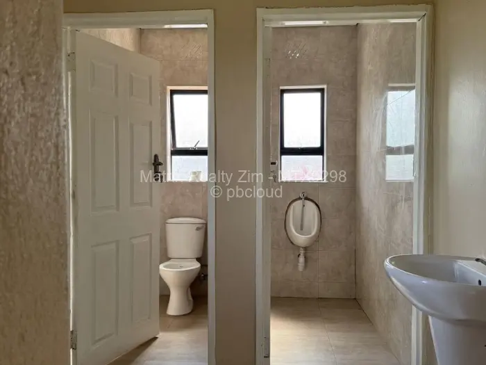 Warehouse/Industrial to Rent in Harare City Centre, Harare