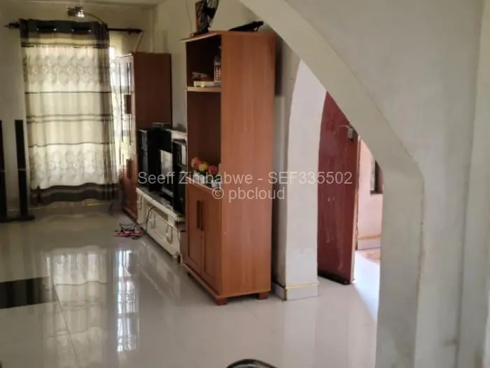 5 Bedroom House for Sale in Sandton Park, Harare