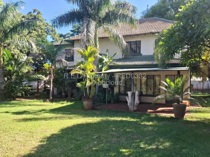 3 Bedroom House for Sale in Kumalo, Bulawayo