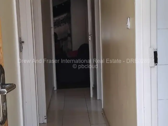 4 Bedroom House for Sale in Glen Norah, Harare