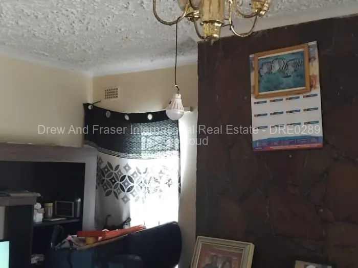 4 Bedroom House for Sale in Glen Norah, Harare