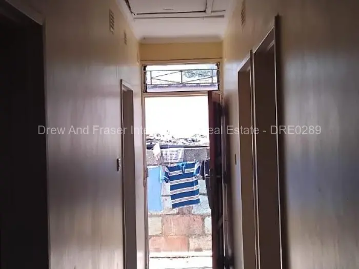 4 Bedroom House for Sale in Glen Norah, Harare