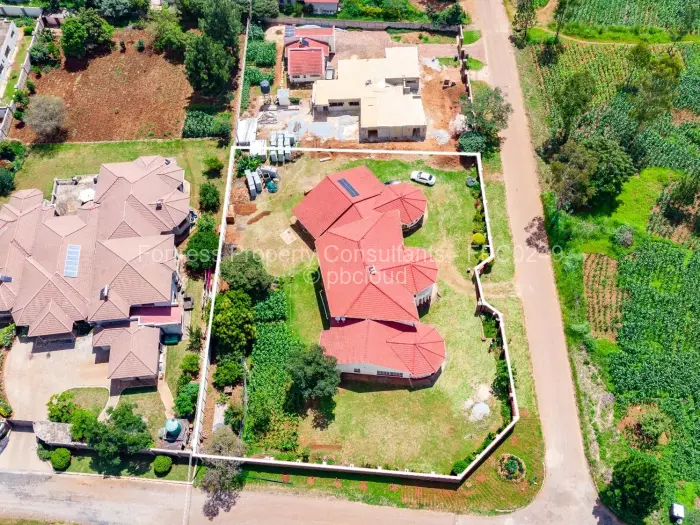 6 Bedroom House for Sale in Hogerty Hill, Harare