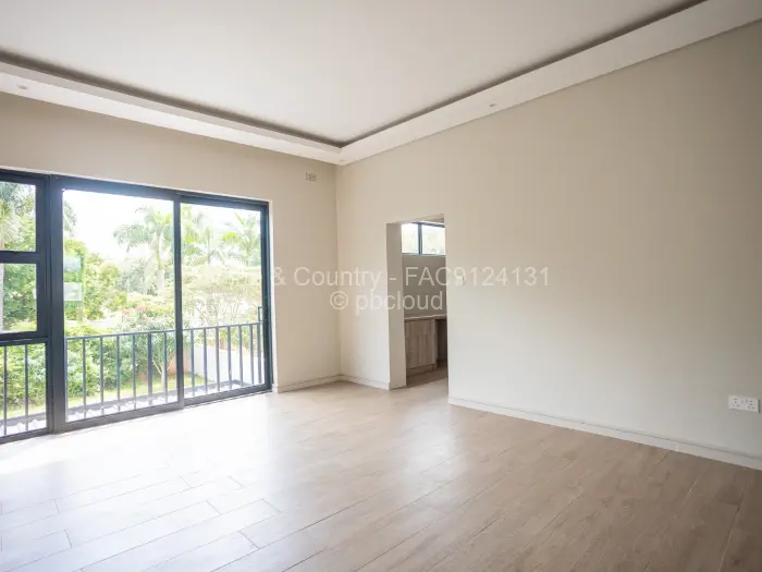 5 Bedroom House for Sale in Highlands, Harare