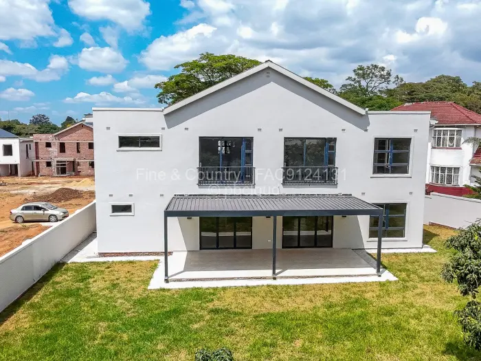 5 Bedroom House for Sale in Highlands, Harare