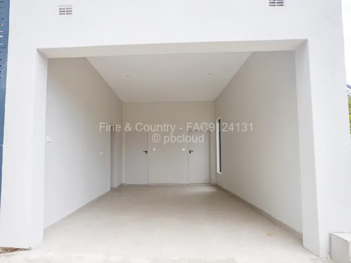 5 Bedroom House for Sale in Highlands, Harare