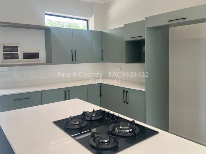 Townhouse/Cluster for Sale in Vainona, Harare