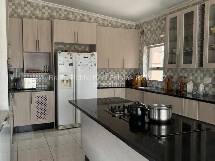 4 Bedroom House for Sale in Arlington, Harare