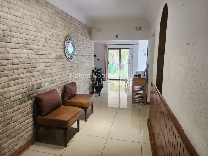 4 Bedroom House to Rent in Helensvale