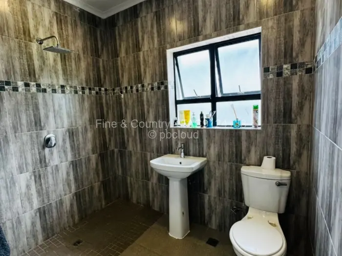 4 Bedroom House to Rent in Greendale, Harare