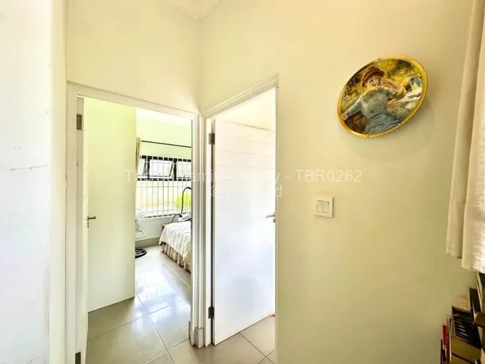 Townhouse/Cluster for Sale in Highlands, Harare