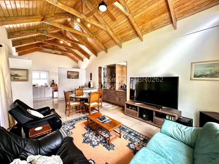 Townhouse/Cluster for Sale in Highlands, Harare