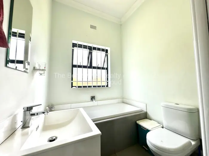 Townhouse/Cluster for Sale in Highlands, Harare