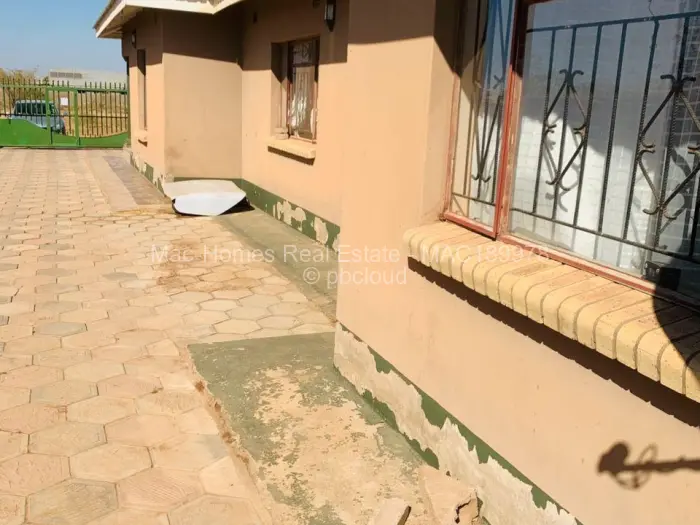 5 Bedroom House for Sale in Beitbridge, Beitbridge