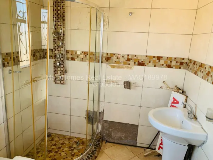 5 Bedroom House for Sale in Beitbridge, Beitbridge