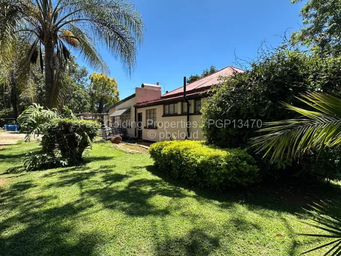 4 Bedroom House for Sale in Suburbs, Bulawayo