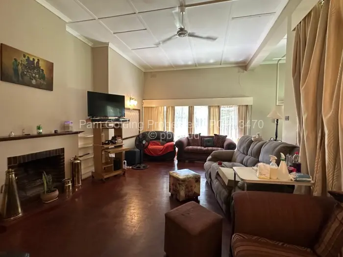 4 Bedroom House for Sale in Suburbs, Bulawayo