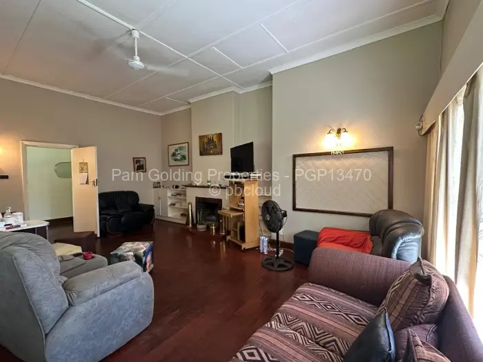 4 Bedroom House for Sale in Suburbs, Bulawayo