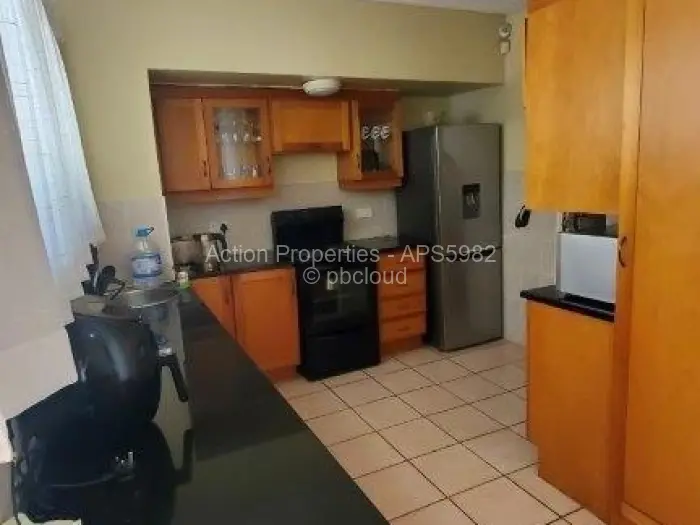 Townhouse/Cluster to Rent in Avondale, Harare