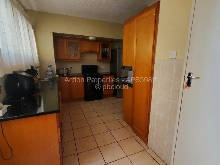 Townhouse/Cluster to Rent in Avondale, Harare