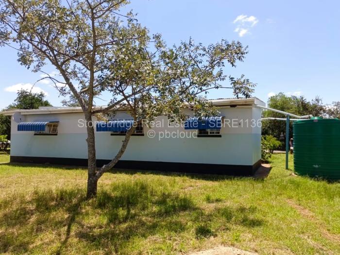 1 Bedroom Cottage/Garden Flat to Rent in Douglasdale, Bulawayo