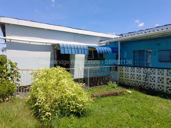 1 Bedroom Cottage/Garden Flat to Rent in Douglasdale, Bulawayo