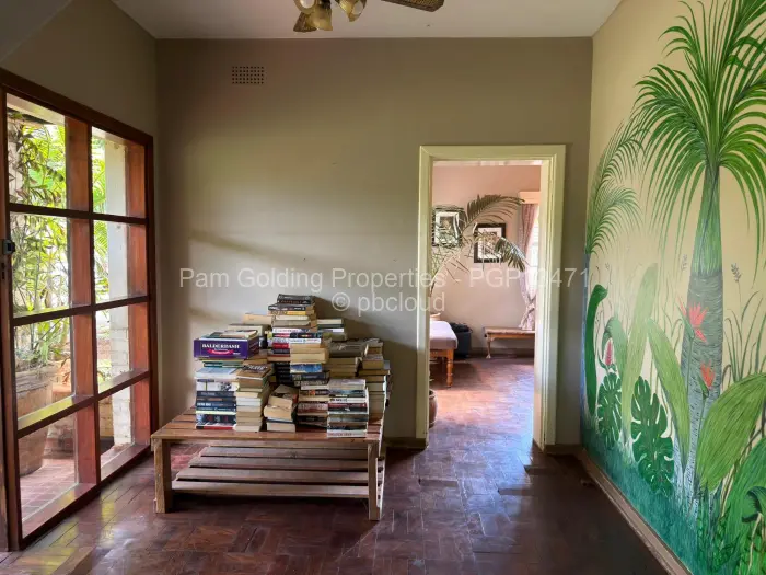 3 Bedroom House for Sale in Kumalo, Bulawayo