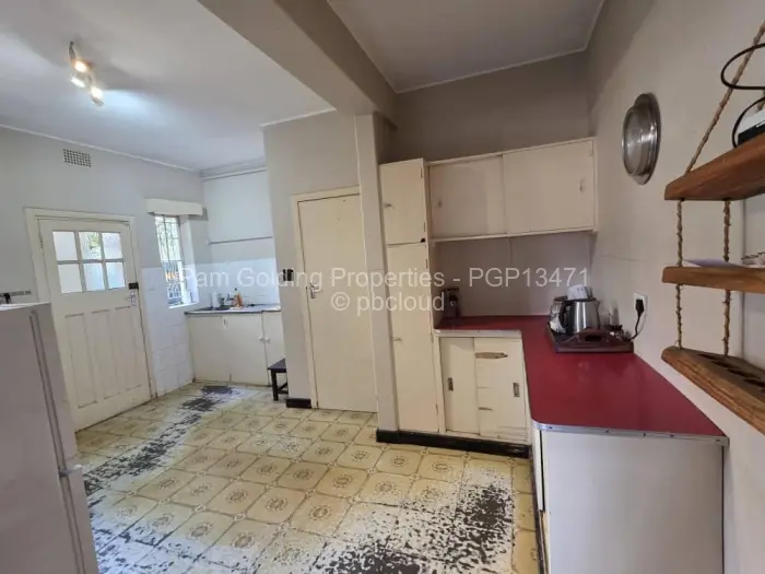 3 Bedroom House for Sale in Kumalo, Bulawayo