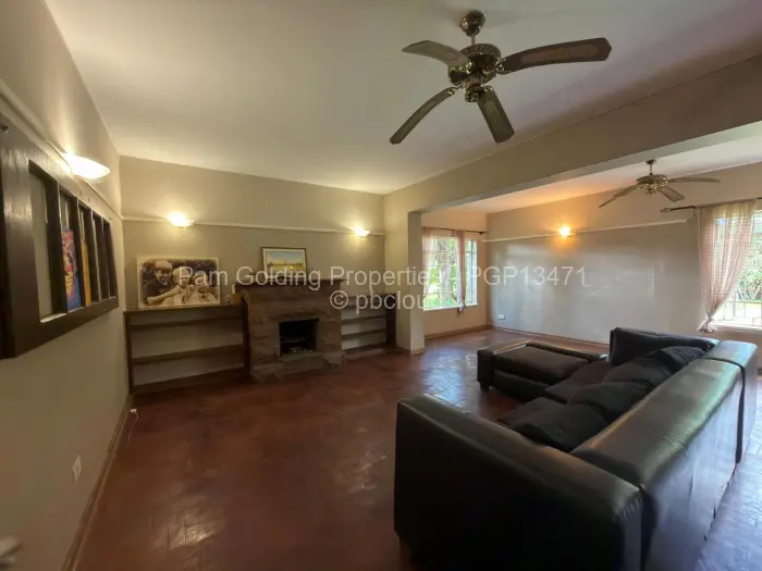 3 Bedroom House for Sale in Kumalo, Bulawayo