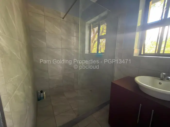 3 Bedroom House for Sale in Kumalo, Bulawayo