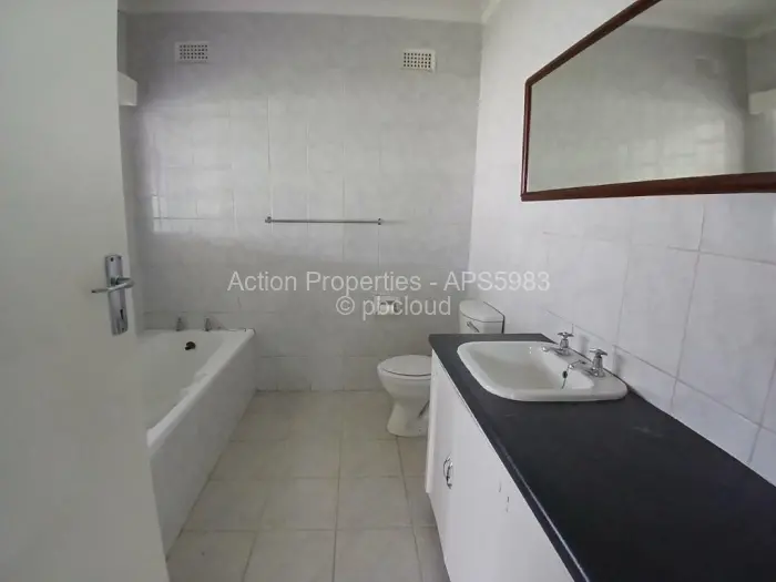 Townhouse/Cluster to Rent in Avondale, Harare