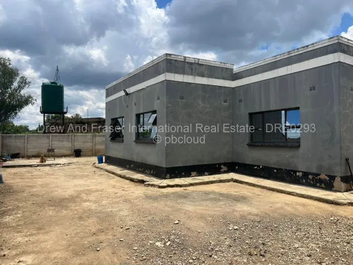 3 Bedroom Cottage/Garden Flat for Sale in Gletwin Park, Harare