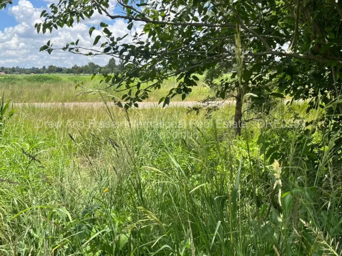 3 Bedroom Cottage/Garden Flat for Sale in Gletwin Park, Harare