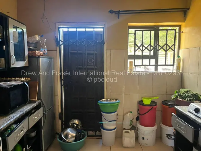 3 Bedroom Cottage/Garden Flat for Sale in Gletwin Park, Harare