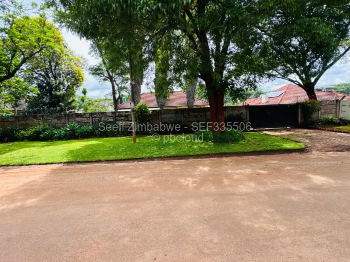 3 Bedroom House for Sale in Upper Hillside, Harare