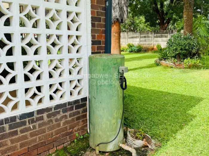 3 Bedroom House for Sale in Upper Hillside, Harare