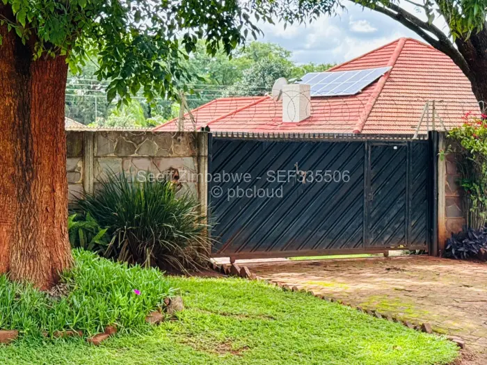 3 Bedroom House for Sale in Upper Hillside, Harare