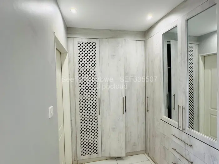 5 Bedroom House for Sale in Sandton Park, Harare