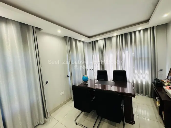 5 Bedroom House for Sale in Sandton Park, Harare
