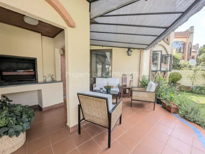 Townhouse/Cluster for Sale in Newlands, Harare