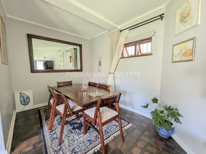 Townhouse/Cluster for Sale in Newlands, Harare