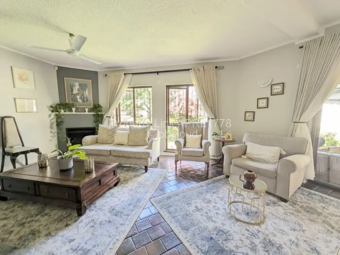 Townhouse/Cluster for Sale in Newlands, Harare