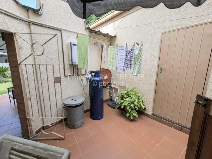 Townhouse/Cluster for Sale in Newlands, Harare